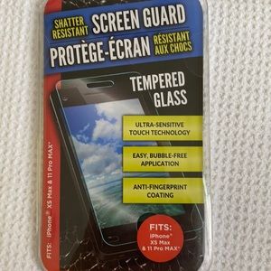 iPhone Screen Guard🌹